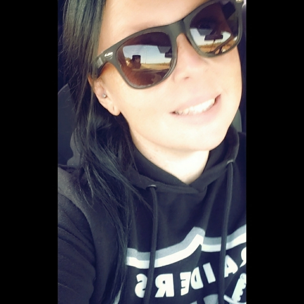 Meet your Posher, Kayla